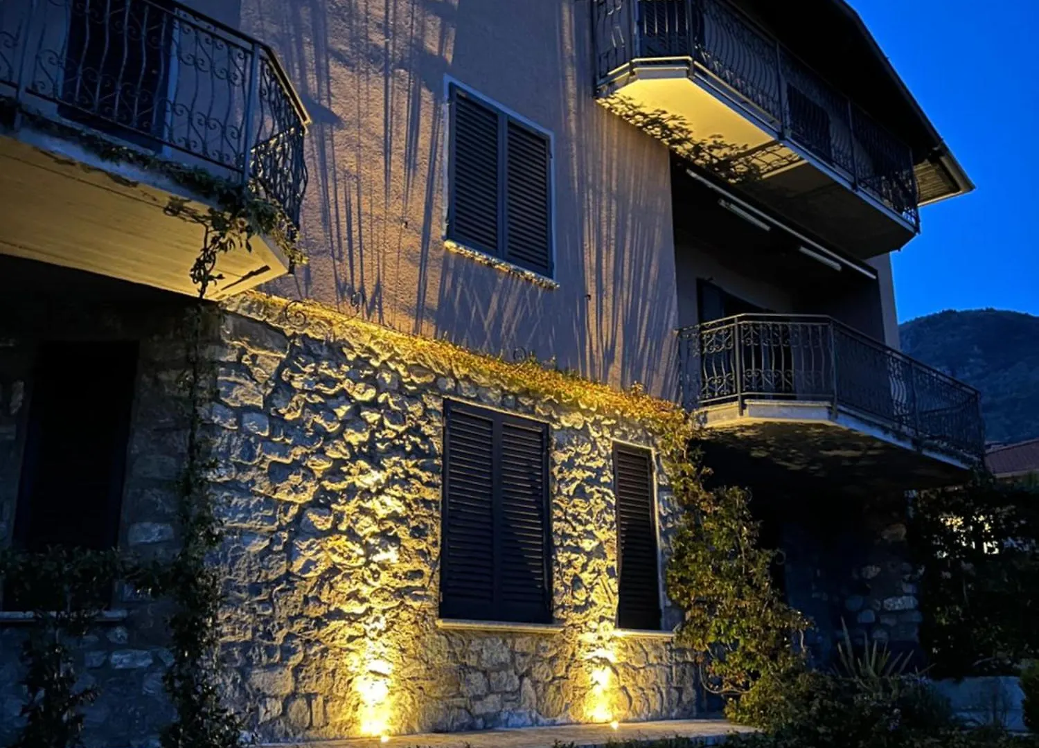 Villa Ago Luxury Apartments & Studios Gravedona